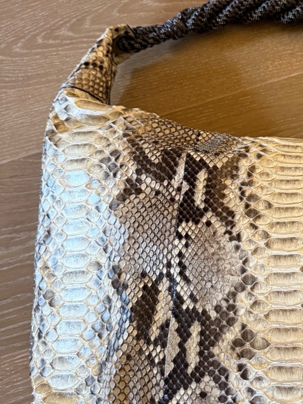 Oscar de la Renta VINTAGE python purse with beaded handle - Picture 5 of 6